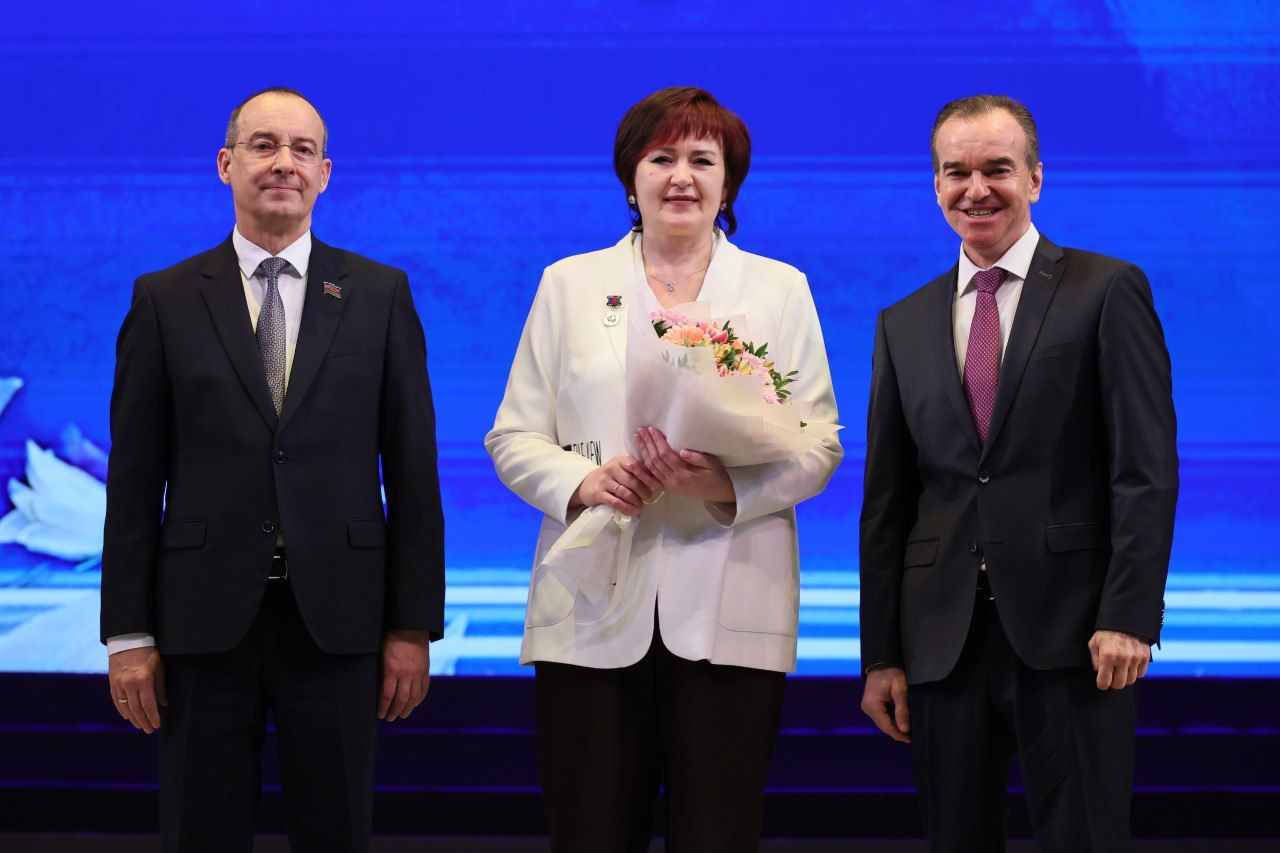 Два педагога из Усть-Лабинского района стали заслуженными учителями Краснодарского края